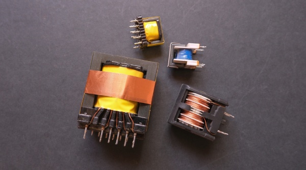 A featured image for Electrical Transformer article