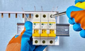 A featured image for Faulty Circuit Breaker article