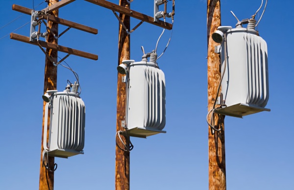 Distribution transformer