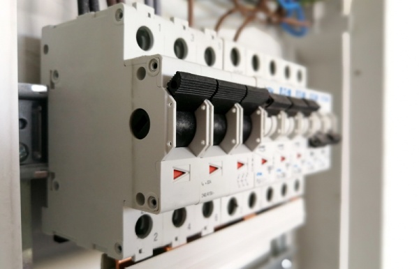 A featured image for Safety Switch Keeps Tripping article