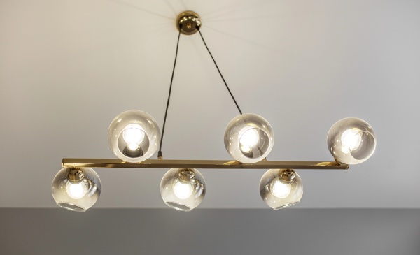 Chandelier light fixture